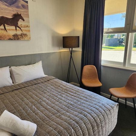 Calder Family Motel Bendigo Exterior photo